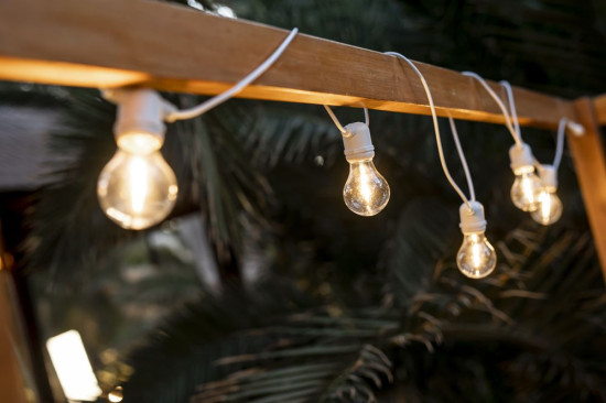 NewGarden ALLEGRA LED Lichterkette weiss 8m für Garten und Balkon E27 Innen & Außen IP44