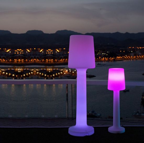 NewGarden CARMEN 165 LED Stehleuchte 165cm + RGB, Akku, Fernbedienung Innen & Außen IP65