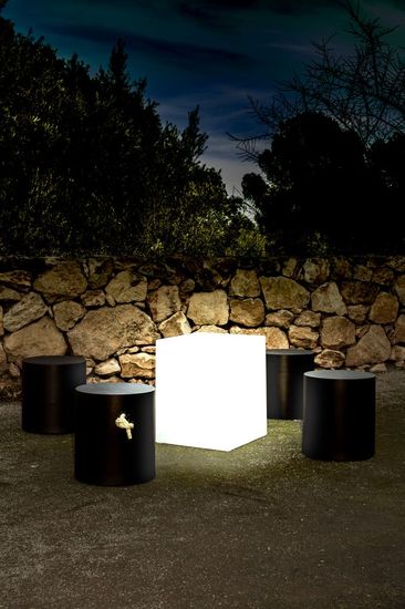 NewGarden CUBY 53 LED Garten-Leuchtwürfel, Beistelltisch + Abstellfläche 53cm E27 Innen & Außen IP65