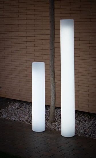 NewGarden FITY 100 LED Outdoor Säulenleuchte 100cm + RGB, Akku, Fernbedienung Innen & Außen IP65