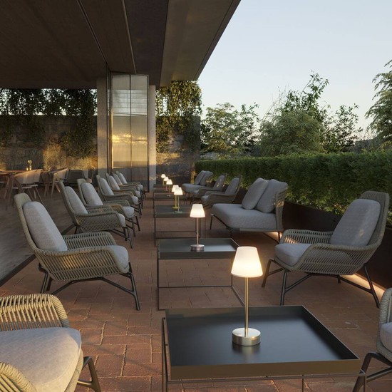 NewGarden LOLA SLIM 30 LED Tischlampe Touch-Sensor dimmbar rose-gold Innen & Außen IP44