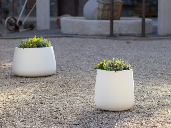 Newgarden CAMELIA 40 Pflanzkübel groß rund ø39x39cm weiss 33L außen