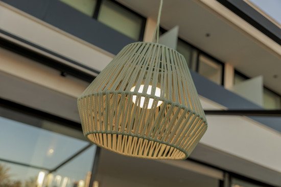Newgarden Conta 30 Akku Grün Hängeleuchte mit Seil, warmweißes Licht, dimmbar, Fernbedienung ø40x30,5 cm
