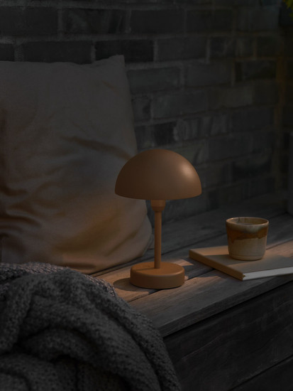 Nordlux LED Akkuleuchte Ellen To-Go Tischlampe Braun dimmbar Moodmaker 300lm 3000K warmweiß Ø16cm IP44 Aluminium 2418015018