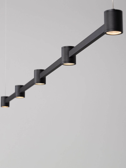 Nova Luce LED Pendelleuchte Puize dimmbar 30W warmweiss 3000K Schwarz Aluminium 156x6cm 9002052