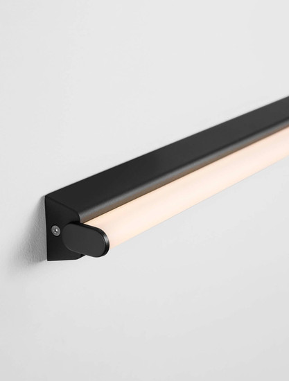 Nova Luce LED Wandleuchte Endo 19W CCT warm-/neutralweiss 3000/4000K IP44 Schwarz Aluminium 60x5,5cm 9002053