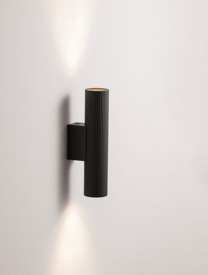 Nova Luce Wandleuchte Comet 2-flammig 2xGU10 Schwarz Aluminium Ø4cm 9011468
