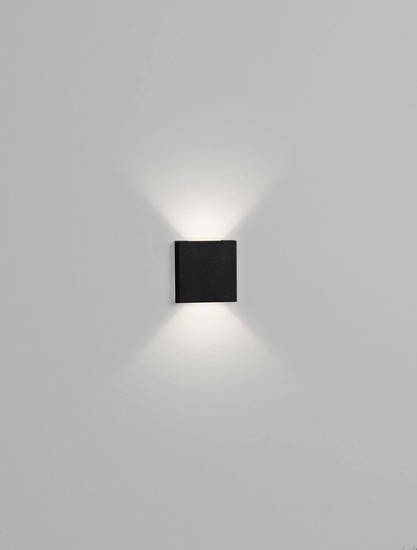 Nova Luce LED Wandeinbauleuchte Iko 1W 45lm warmweiss 3000K IP67 Schwarz 9x5,5cm 9019222
