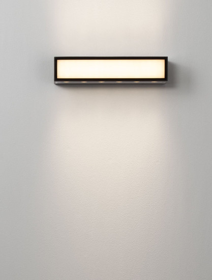 Nova Luce LED Außen-Wandleuchte Inga 18W warmweiss 3000K IP65 salzwasserfest Schwarz Aluminium 30x7cm 9030595