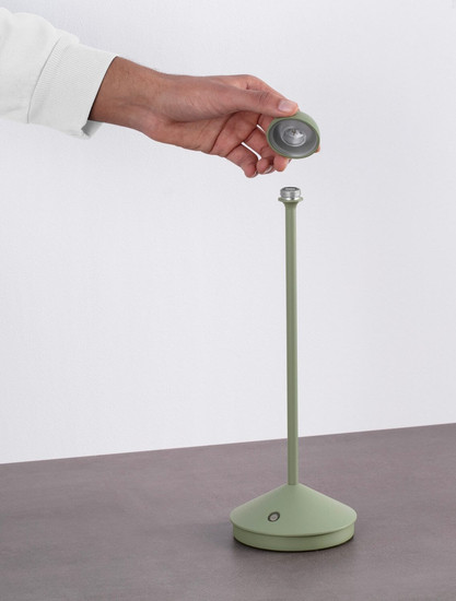 Nova Luce Standfuß für Akku-Tischleuchte Lumo dimmbar USB IP54 Olivgrün Aluminium Ø12cm 9030621