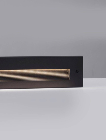 Nova Luce LED Wandeinbauleuchte Polka 7W warmweiss 3000K IP65 Schwarz Aluminium 25x8cm 9030775