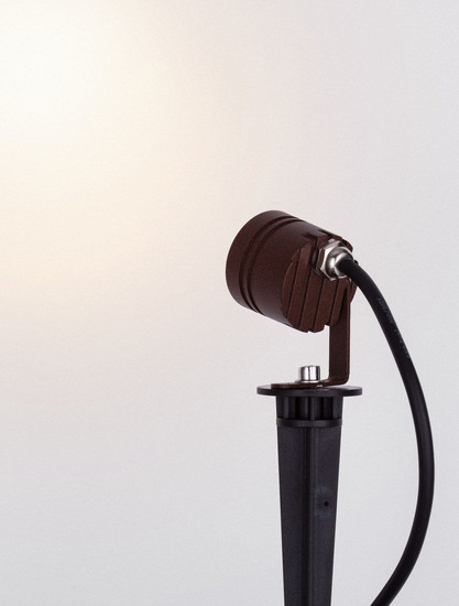 Nova Luce LED Akzentleuchte Sento schwenkbar 3W warmweiss 2700K IP65 salzwasserfest Cortenstahl Aluminium Ø3,5cm 9050733