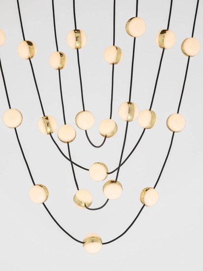 Nova Luce LED Pendelleuchte Alcinoe dimmbar 102W warmweiss 3000K Schwarz Gold Aluminium Ø84cm 9511019