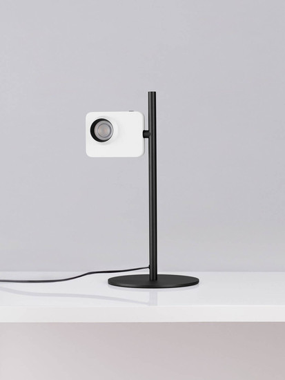 Nova Luce LED Tischleuchte Kedros dimmbar 9W warmweiss 3000K Weiß Stahl Aluminium Ø22cm 9870033