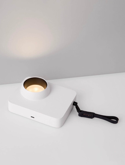 Nova Luce LED Tischleuchte Kedros dimmbar 3W warmweiss 3000K Weiß Stahl Aluminium 14x11cm 9870037