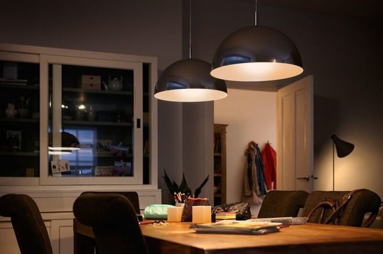 Philips schmale Filament LED Lampe E27 T30 4,5W 470lm warmweiss 2700K wie 40W