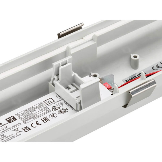 Philips LED Feuchtraumleuchte CoreLine Gen3 150cm 43-75W 7000-12000lm Neutralweiss 4000K IP66 8721103333506