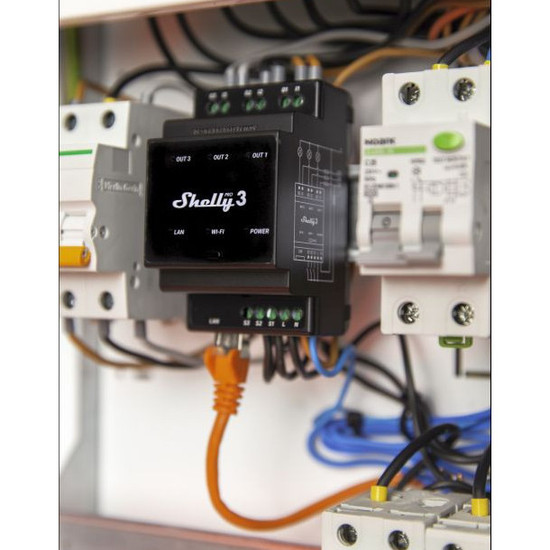 Shelly Pro 3 - 3-Kanal DIN-Schienen Relais, WLAN, LAN, potenzialfrei