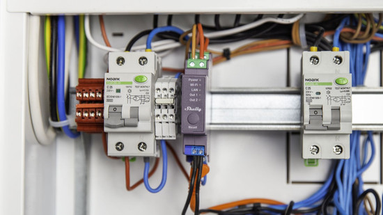 Shelly Pro 2 - 2-Kanal DIN-Schienen Relais, WLAN, LAN, potenzialfrei