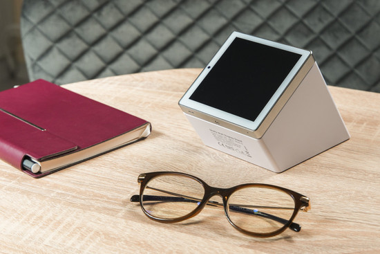 Shelly Wall Display Stand - Tischhalterung, Weiß