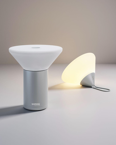 Sompex MIKONO Akku-Tischlampe Grau 1W steuerbare Lichtfarbe IP44 78631