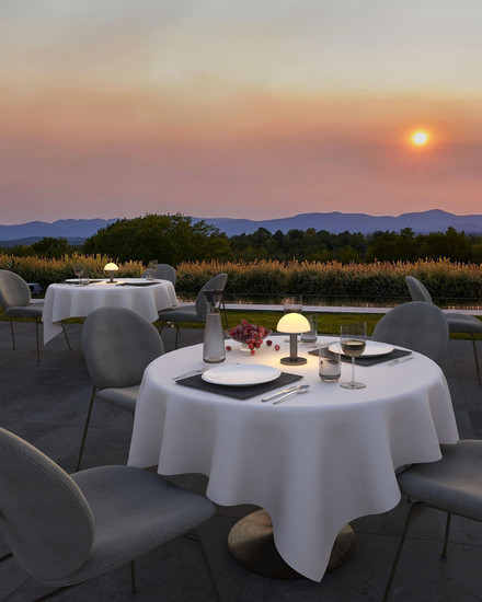 Villeroy & Boch BERGAMO Akku-Tischlampe Gun Metal Matt 1,8W steuerbare Lichtfarbe IP65 97077