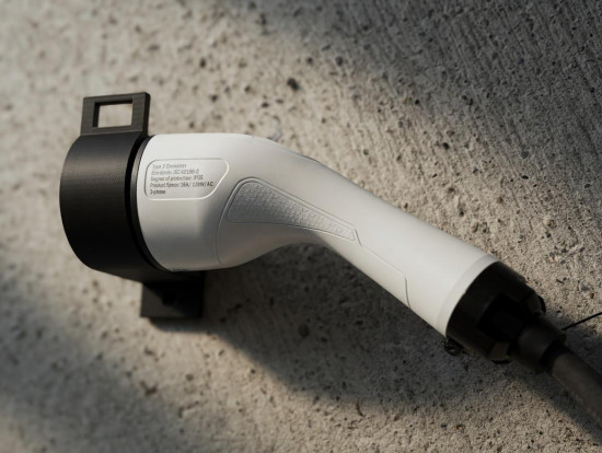 SOIXX Wandhalterung Typ 2  für EV Ladekabel, Schwarz, seitlich rechts, passend für alle Typ 2 Stecker nach DIN EN 62196-1