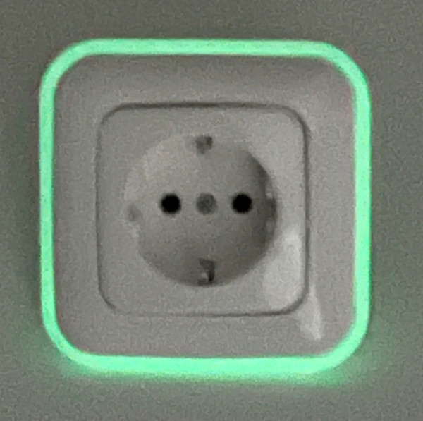4 x im Dunkeln leuchtende Rahmen Busch-Jaeger Reflex SI Steckdosen Schalter