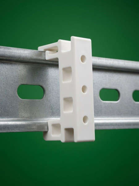 10 x SOIXX Halterungen für 35mm DIN Hutschiene für Platinen Gehäuse
