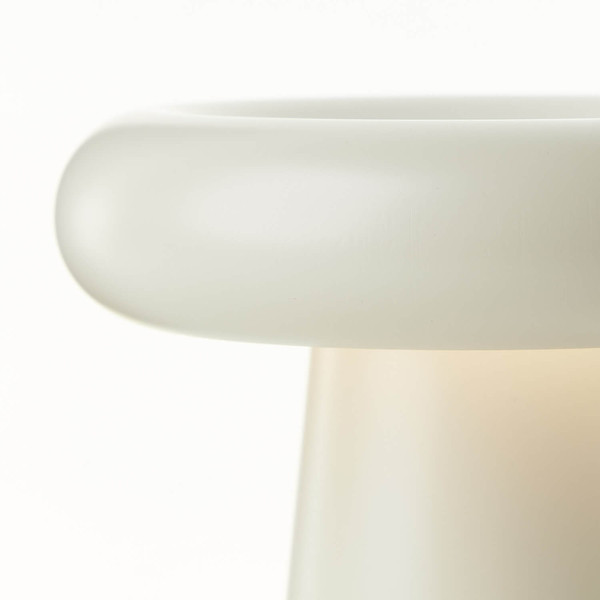 Brilliant Muffin LED Außentischleuchte 18,5cm 3W Warmweiß IP44 Beige USB G40895/09