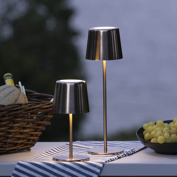 Brilliant Xaana LED Außentischleuchte 37cm 4W IP44 Helles Kupfer USB G40939/29