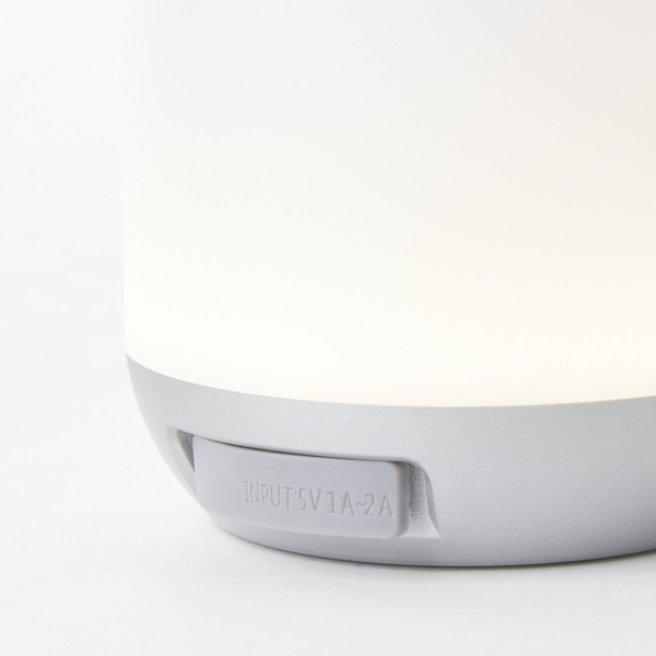 Brilliant Gemma LED Außentischleuchte 1,9W Warmweiß IP44 Weiß USB G40956/05