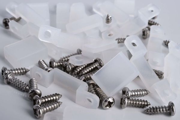 Deko-Light Montageset für IP65/IP67 Stripes mit Außenmaß 13-15 mm, Silikon 840294