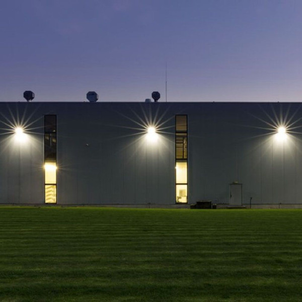 Dotlux 4864-150120 LED-Fluter LENSplus 50W 5000K 120° Abstrahlwinkel