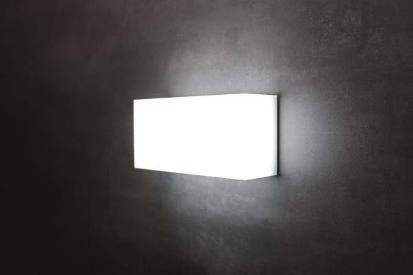 e2 LED Anbauleuchte, Deckenleuchte i-ART 200 8W CCT warm-/neutral-/tageslichtweiss 3000K/4000K/6000K IP65 Weiß 20x10cm