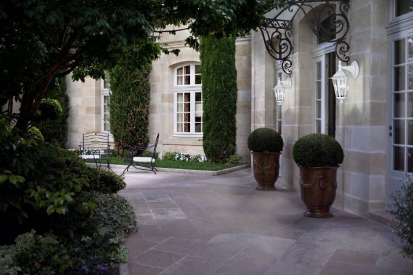 Eglo 22462 LATERNA 5 E27 Außen-Wand-/Deckenleuchte downlight Weiss IP44