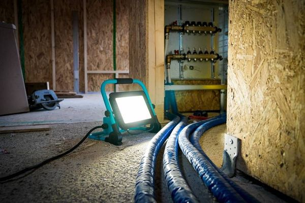 Eglo 900532 AVELAR LED Stehleuchte 100W 295x215mm Schwarz Türkis Weiss Neutralweiss IP65