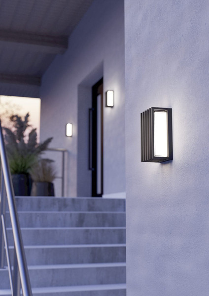 Eglo LED Außen-Wandleuchte Genovese 10W CCT warm-/neutral-/tageslichtweiss 3000/4500/6000K IP65 Schwarz-struktur Klar Aluminium mit Gitter 24x14cm 902418