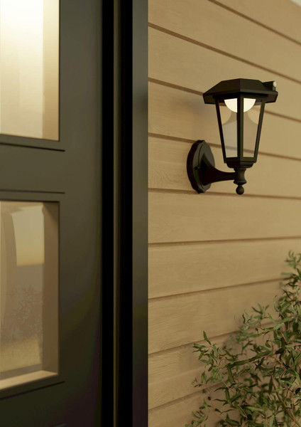 Eglo LED Solar-Wandleuchte Prietta 6,5W warmweiss 2700K Bewegungsmelder IP44 Schwarz-struktur Glas mit Sensor 27x19cm 902437