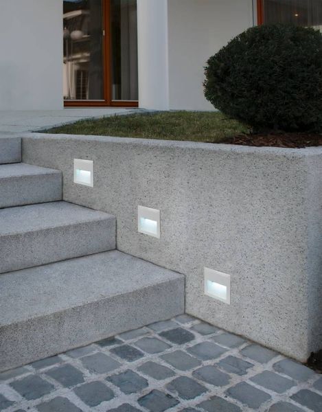 Eglo 95235 ZIMBA-LED LED Außenwand-Einbauleuchte 3,7W 140x140mm Silber Neutralweiss IP65