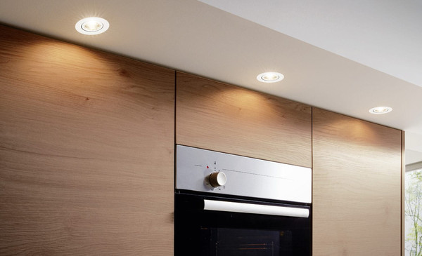 Eglo LED Einbauspot Saliceto dimmbar 4,8W warmweiss 2700K Weiss Aluminium Ø9cm 98301