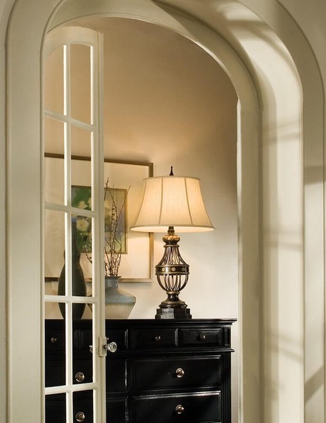 Elstead Augustine Tischleuchte E27 Antikes Braun