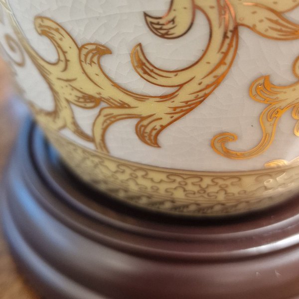 Elstead Goldthistle Tischleuchte E27 Gold Weiß, Made in UK