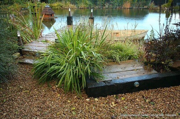 Elstead Beta LED Außen-Stehleuchte 3-fach Gealtertes Eisen IP54