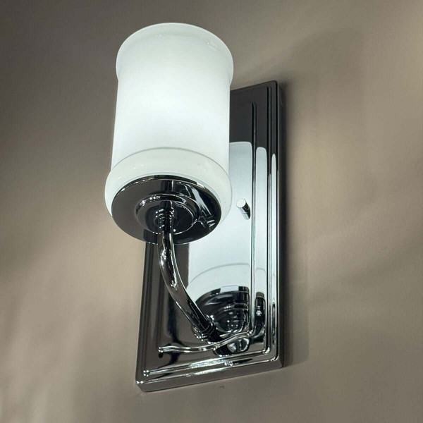 Elstead Vetivene LED Bad-Wandleuchte G9 IP44 Chrom poliert Stahl Opalglas 31cm