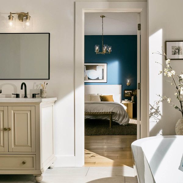 Elstead Winslow Wandleuchte E27 2-fach Naturmessing Glas mit Luftbläschen