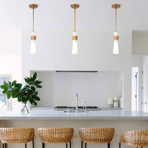 Elstead Kristy Pendelleuchte E27 Gebeiztes Gold Opal