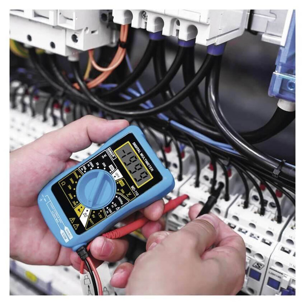 Emos Multimeter MD-110 300V 200mA mit Batterietest M0320