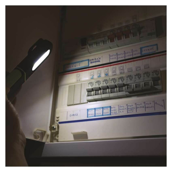 Emos LED Arbeitsleuchte 330lm Akku Grün-schwarz P4537
