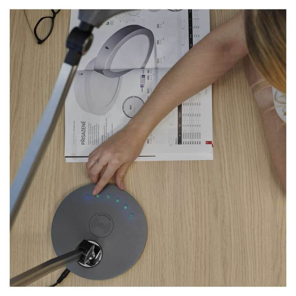 Emos LED Schreibtischleuchte 9,2W CCT warm-/neutral-/tageslichtweiss 3000K/4000K/6500K Dunkelgrau Aluminium 20x55cm Z7615